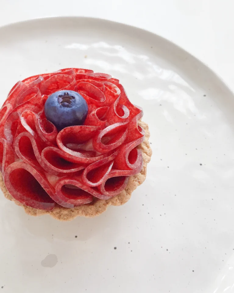 Vegan Fruit Tart (with White Bean Cream)